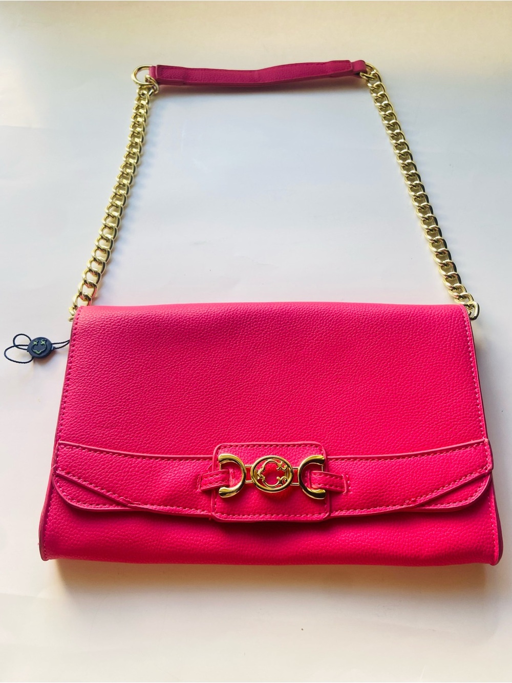 Vibrant Pink Shoulder Bag with Gold Chain Strap & Hardware Accents: New with Tag